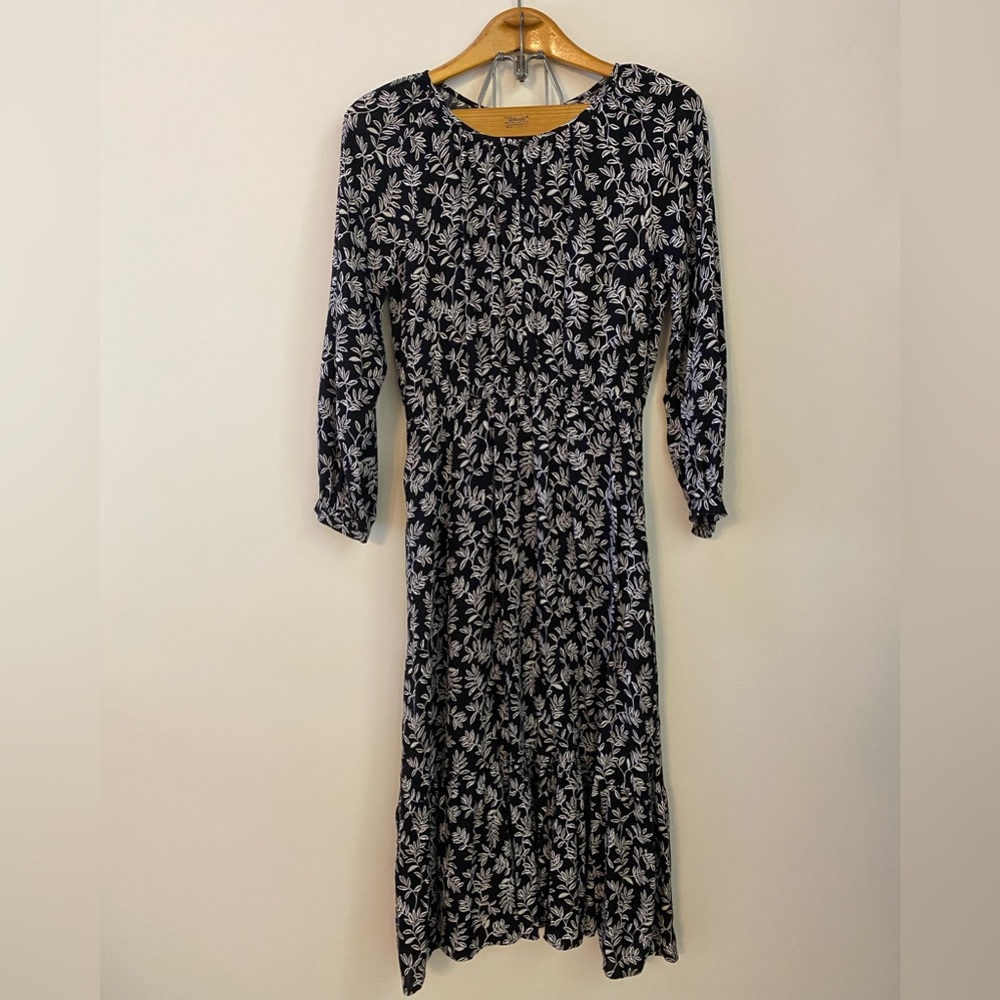 NWOT Old Navy Black & White Floral Maxi Long Sleeve Dress | S